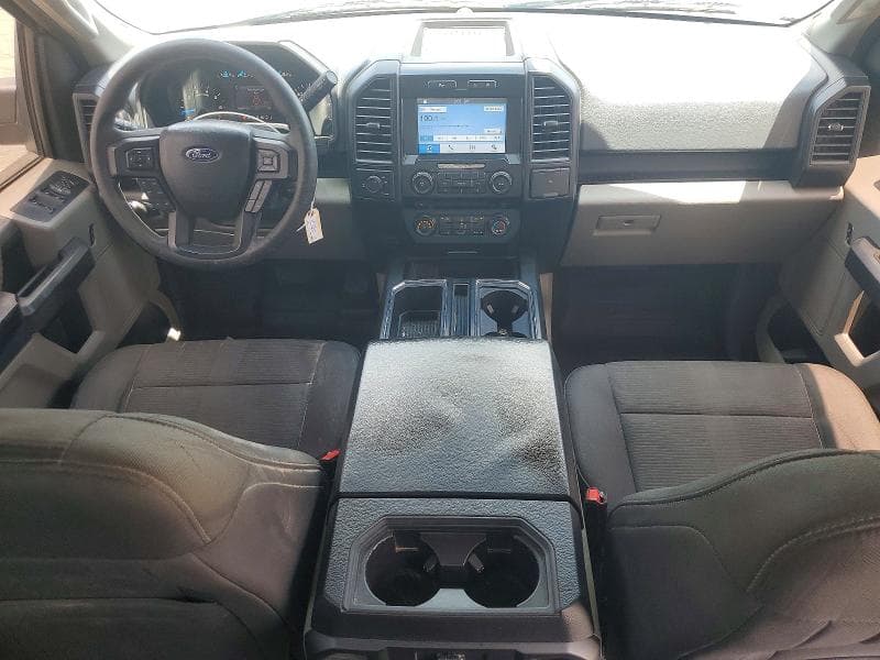 2017 FORD F150 SUPERCREW 8