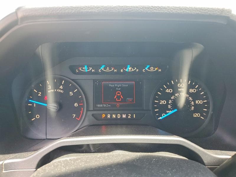 2017 FORD F150 SUPERCREW 9