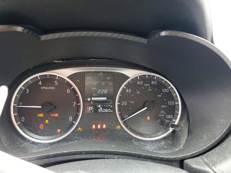 2025 NISSAN VERSA S 9