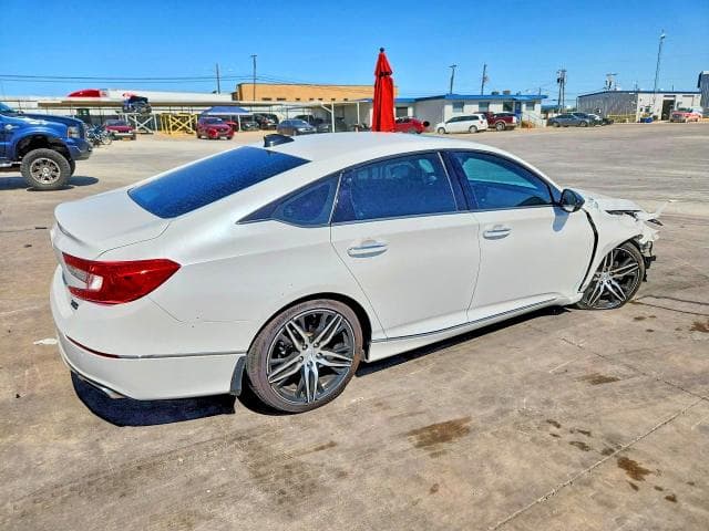 2021 HONDA ACCORD TOURING 3