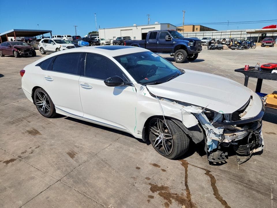 2021 HONDA ACCORD TOURING 4