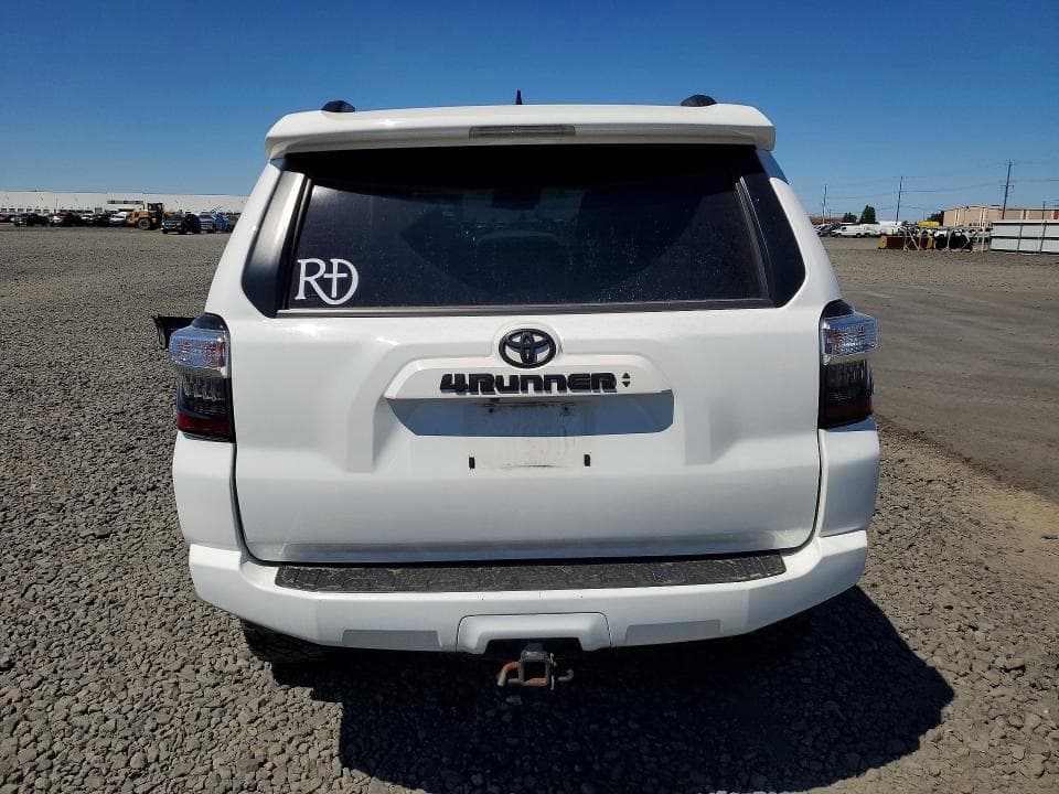 2021 TOYOTA 4RUNNER SR5 PREMIUM 6