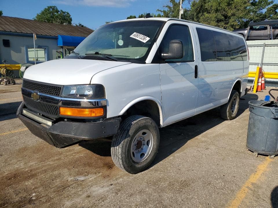 2017 CHEVROLET EXPRESS G3500 LS - 1