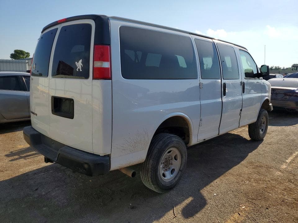 2017 CHEVROLET EXPRESS G3500 LS 3