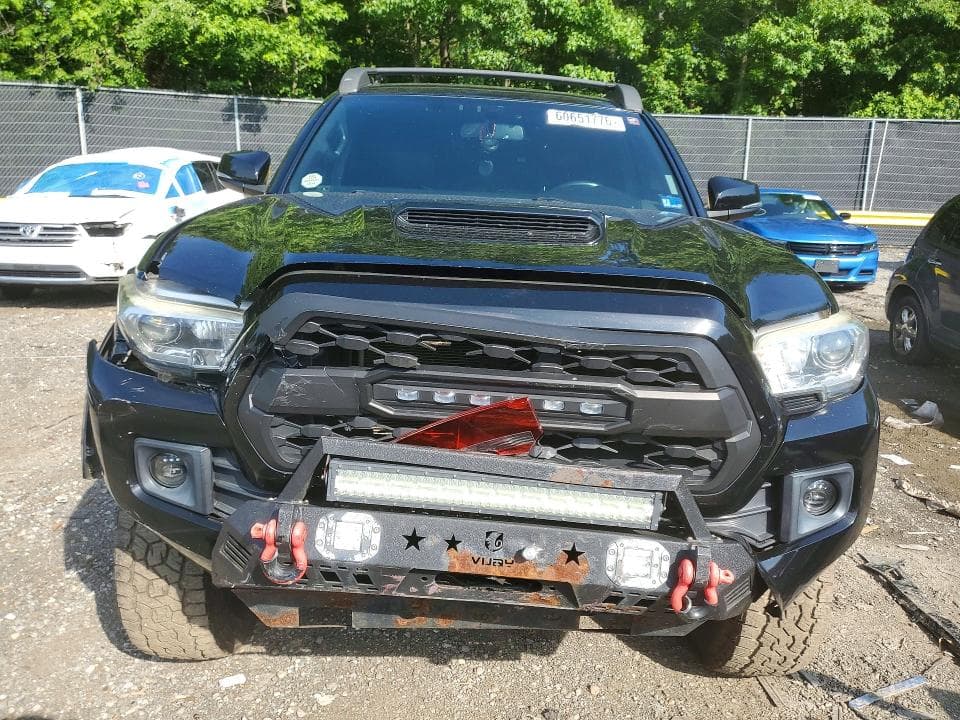 2017 TOYOTA TACOMA TRD SPORT 5