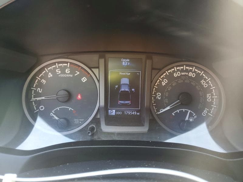 2017 TOYOTA TACOMA TRD SPORT 9