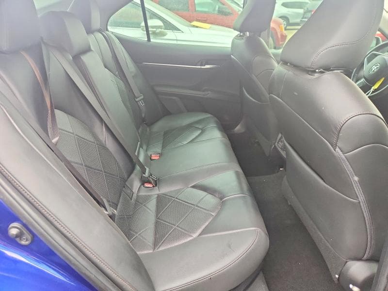 2018 TOYOTA CAMRY HYBRID XLE XLE 10