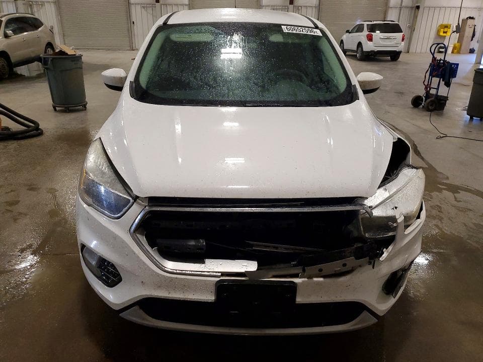 2017 FORD ESCAPE SE 5