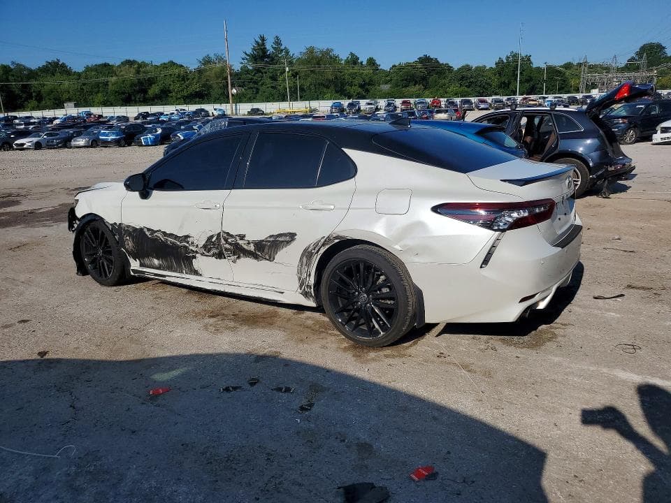 2023 TOYOTA CAMRY XSE V6 2