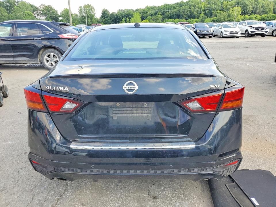2022 NISSAN ALTIMA SV 6