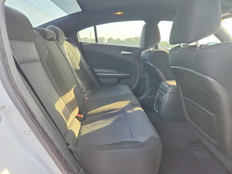 2016 DODGE CHARGER SXT 10