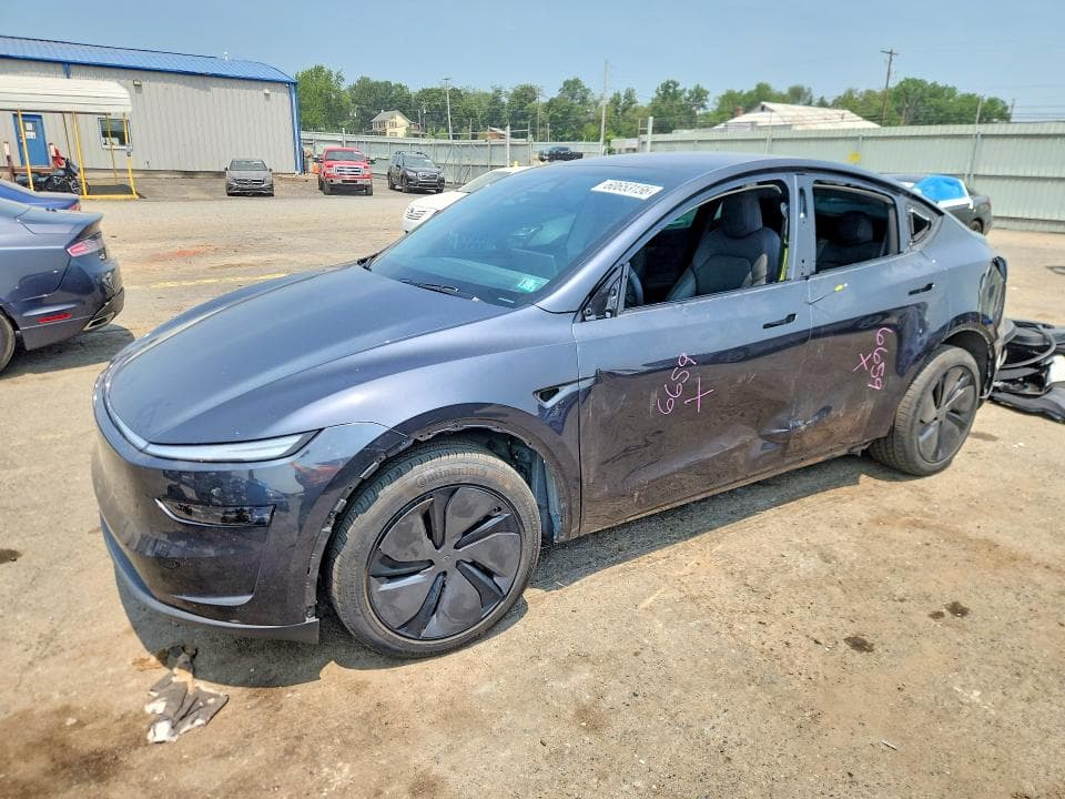 2026 TESLA MODEL Y - 1