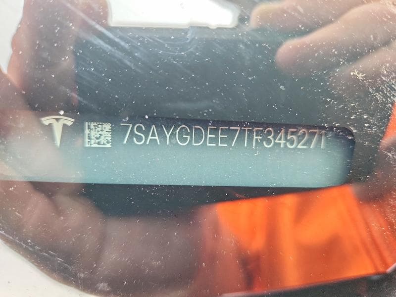 2026 TESLA MODEL Y 14