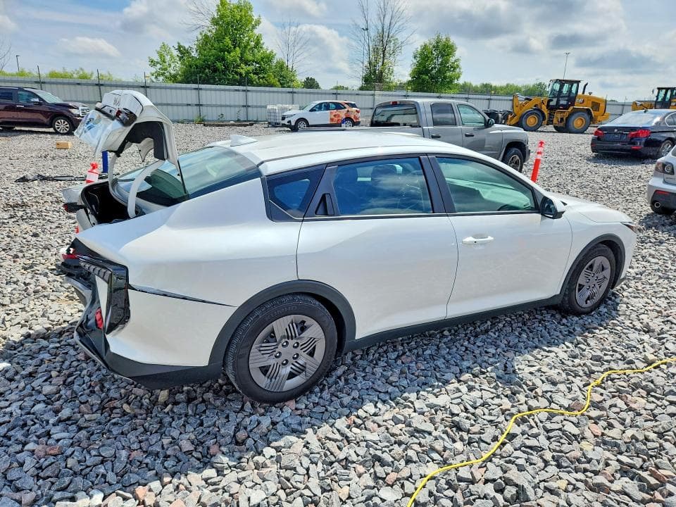 2025 KIA K4 LX 3