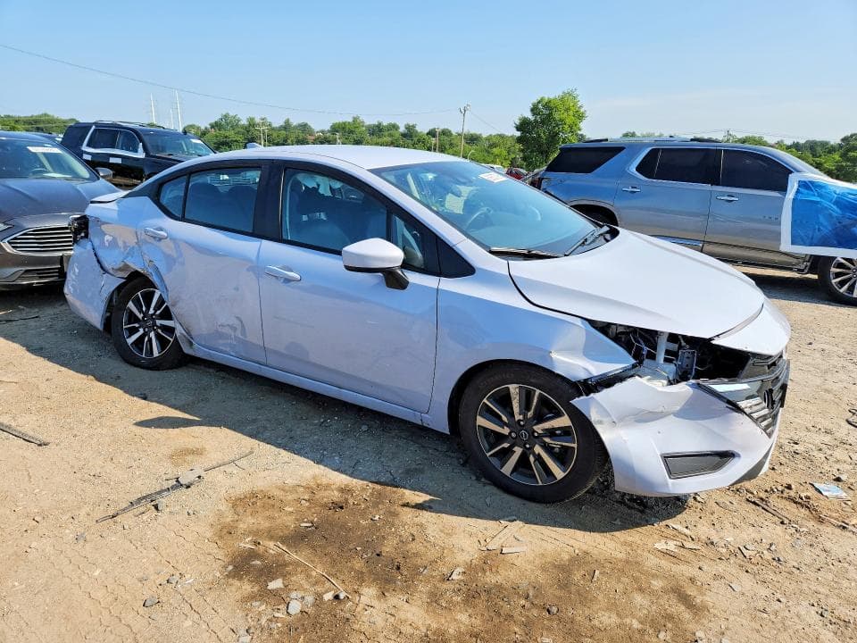 2025 NISSAN VERSA SV 4