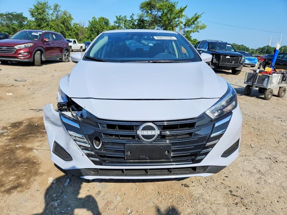 2025 NISSAN VERSA SV 5