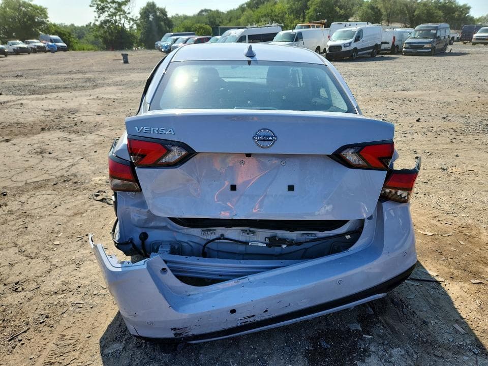 2025 NISSAN VERSA SV 6
