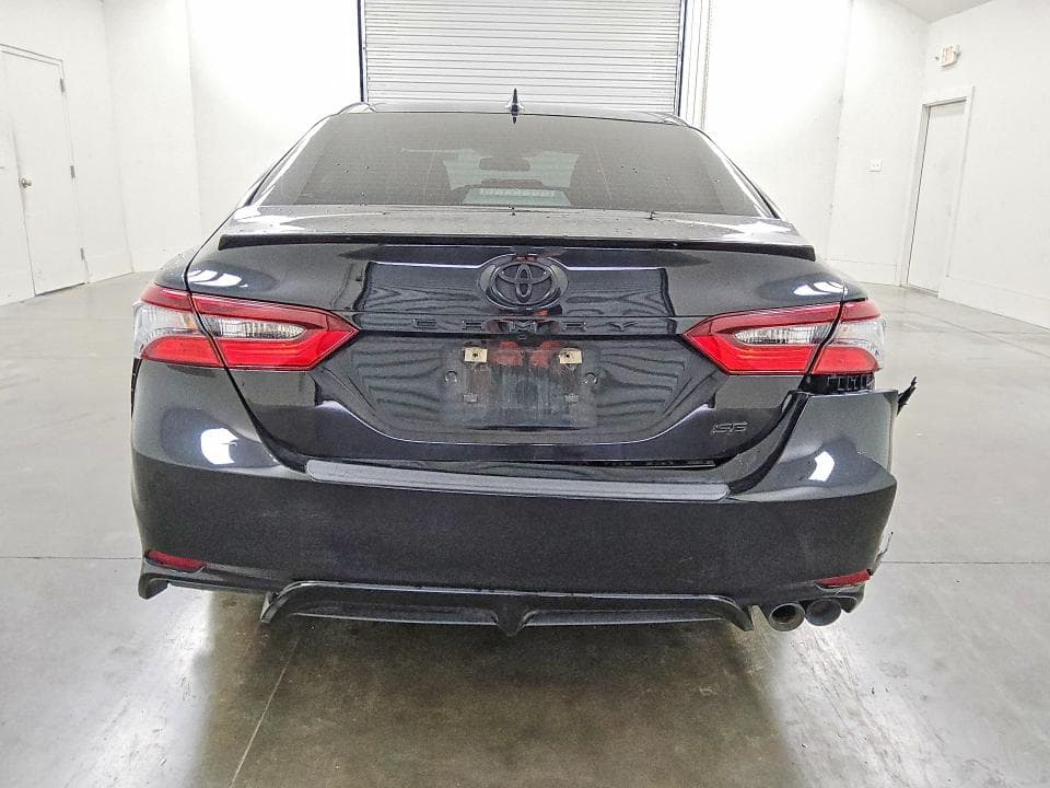 2023 TOYOTA CAMRY SE 6