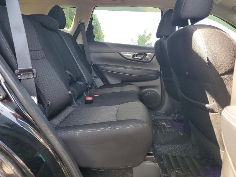 2017 NISSAN ROGUE S 11