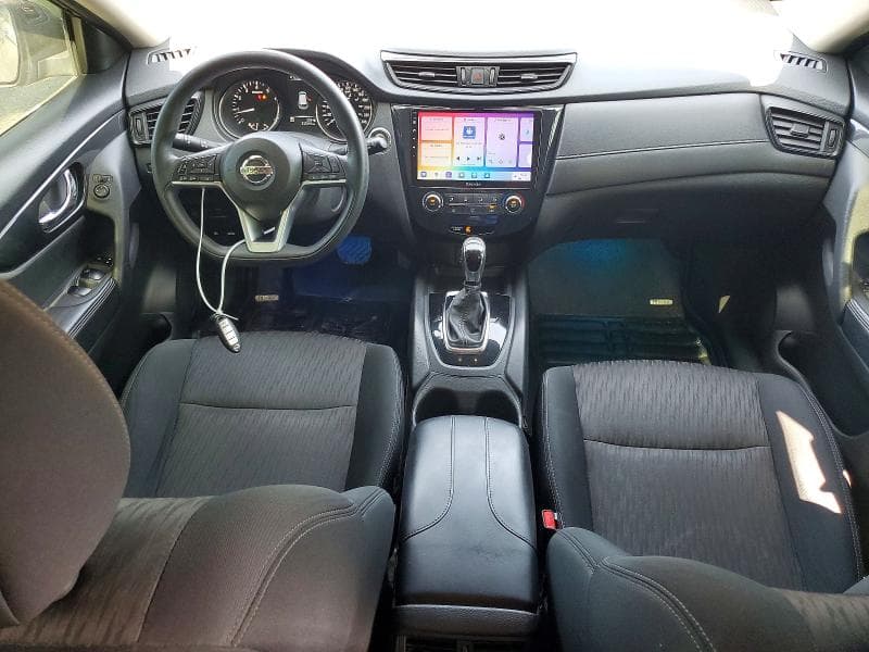 2017 NISSAN ROGUE S 8