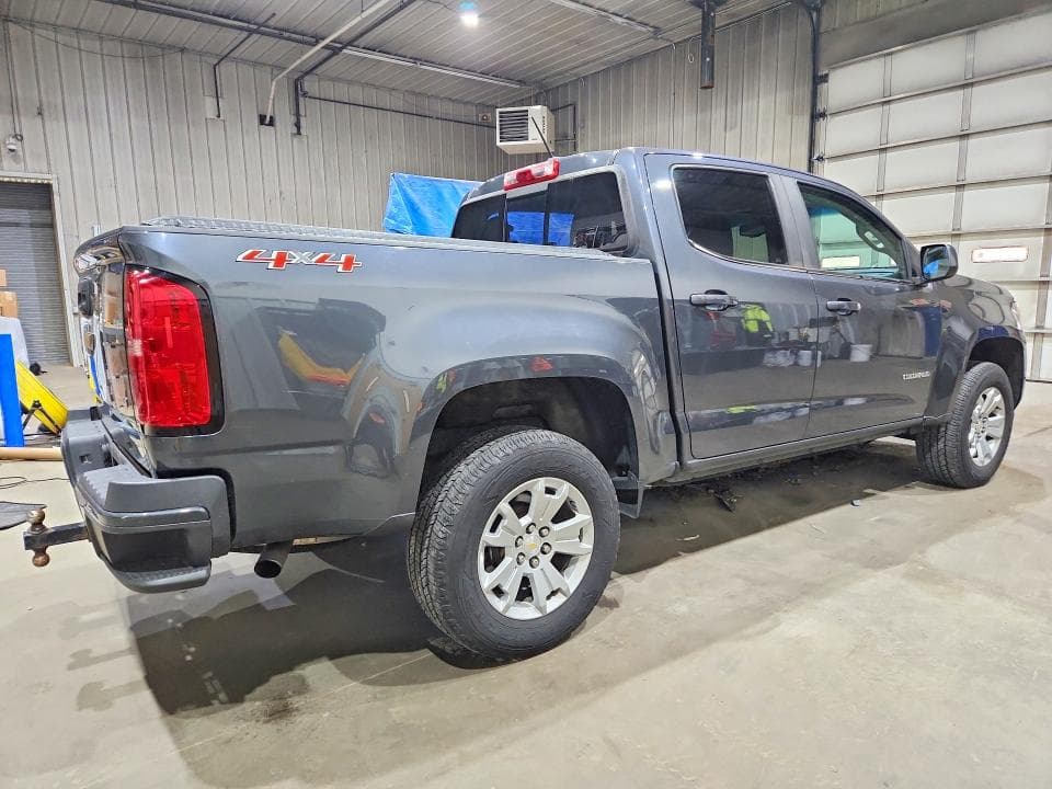 2017 CHEVROLET COLORADO LT 3