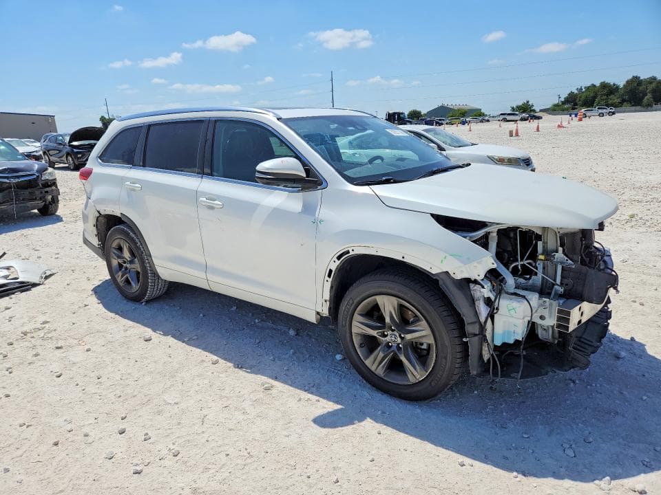 2017 TOYOTA HIGHLANDER LIMITED PLATINUM 4