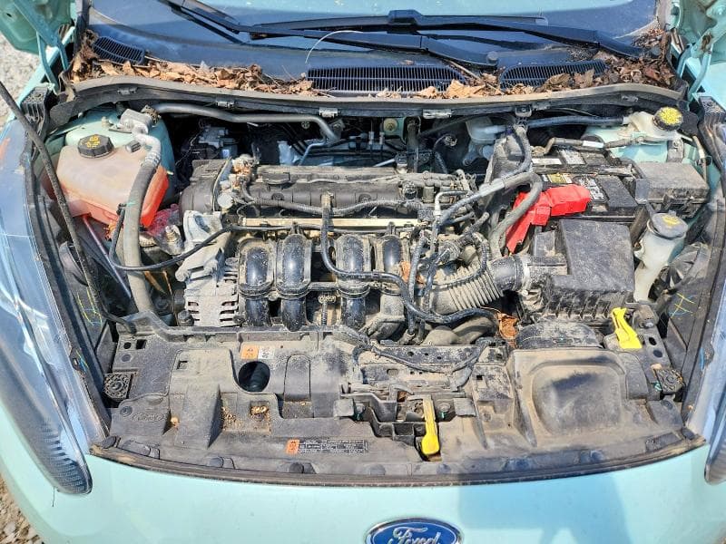 2017 FORD FIESTA SE 11