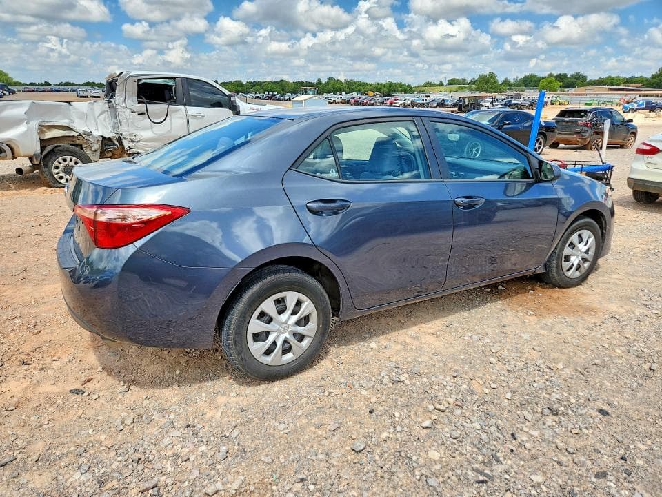 2017 TOYOTA COROLLA L 3