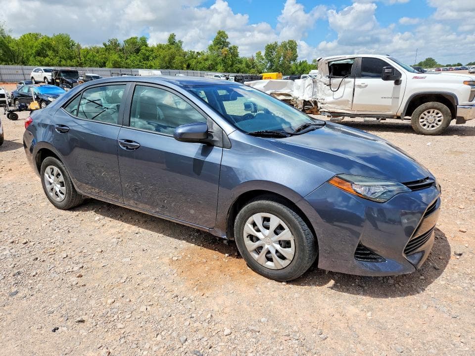2017 TOYOTA COROLLA L 4