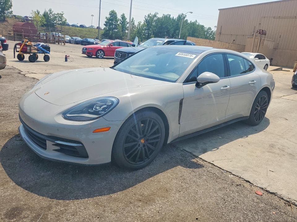 2017 PORSCHE PANAMERA 2 - 1