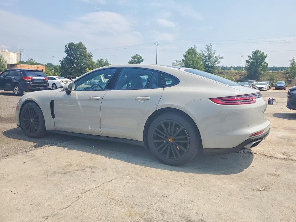 2017 PORSCHE PANAMERA 2 2