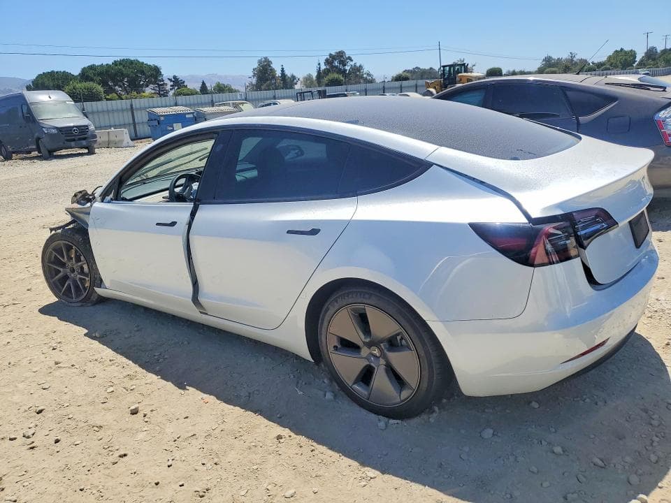 2023 TESLA MODEL 3 2