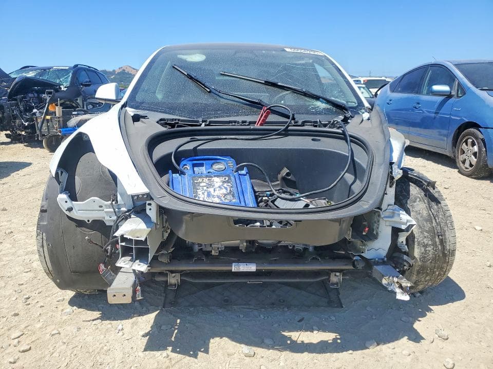 2023 TESLA MODEL 3 5
