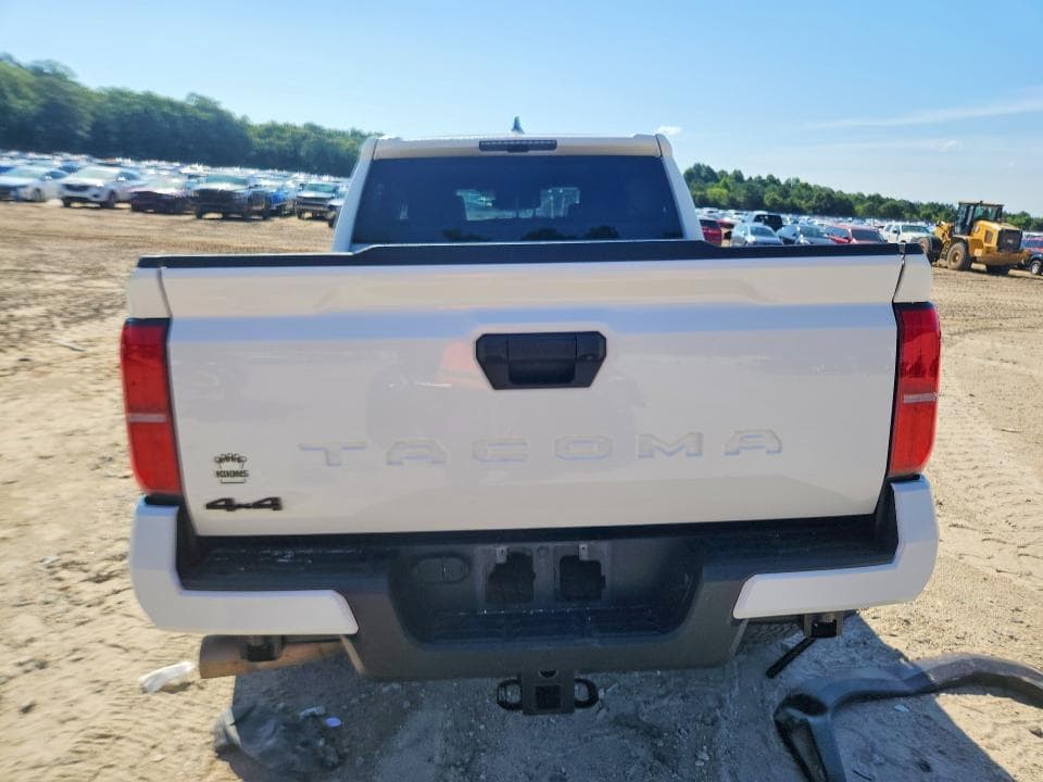 2024 TOYOTA TACOMA TRD OFF-ROAD TRD OFF-ROAD 6