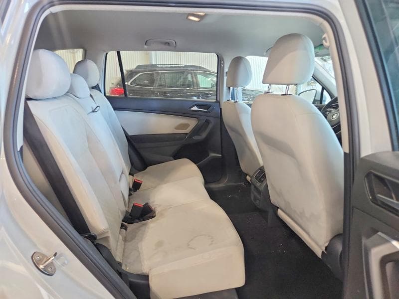 2018 VOLKSWAGEN TIGUAN S 11