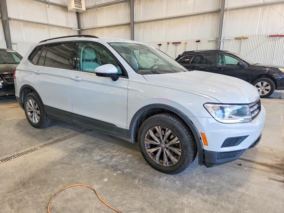 2018 VOLKSWAGEN TIGUAN S 4