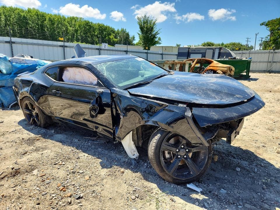 2017 CHEVROLET CAMARO LS 4