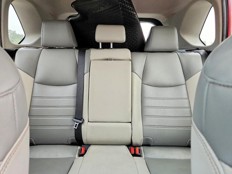 2021 TOYOTA RAV4 XLE PREMIUM 10