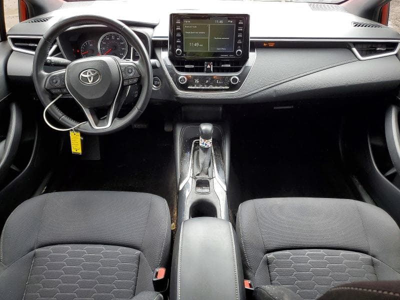 2021 TOYOTA COROLLA HATCHBACK SE 8