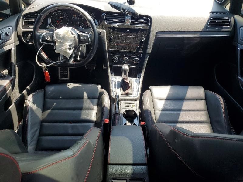 2018 VOLKSWAGEN GTI S/SE 8