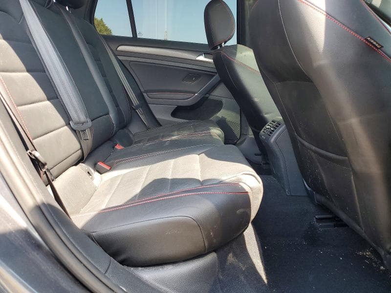 2018 VOLKSWAGEN GTI S/SE 10