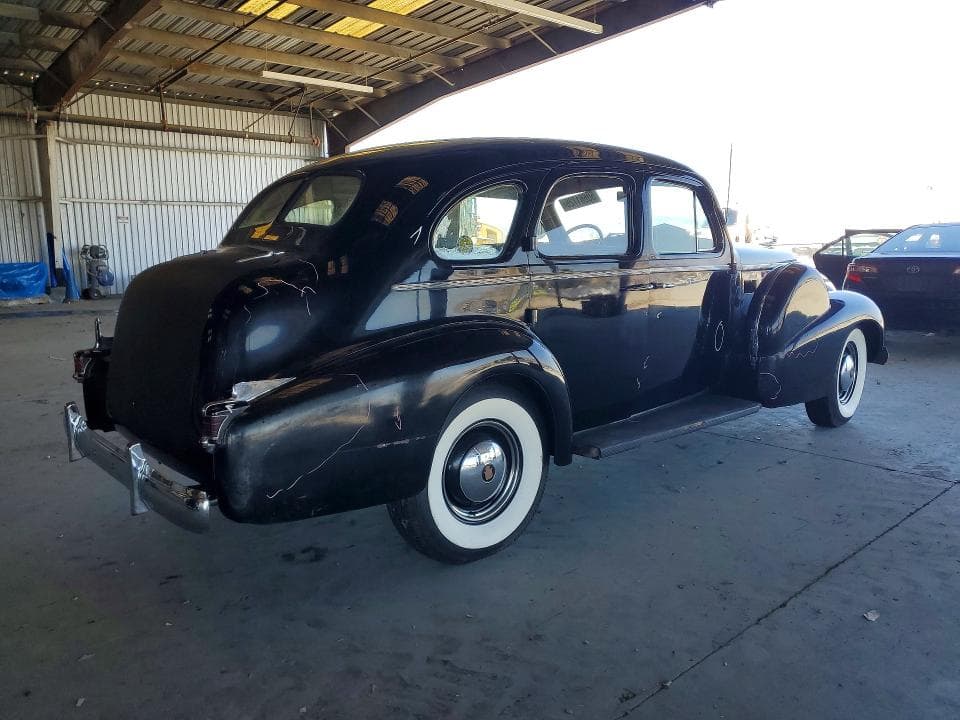 1938 CADILLAC 60 SPECIAL 3