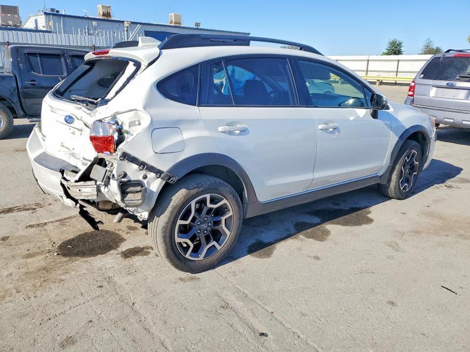 2017 SUBARU CROSSTREK LIMITED 3