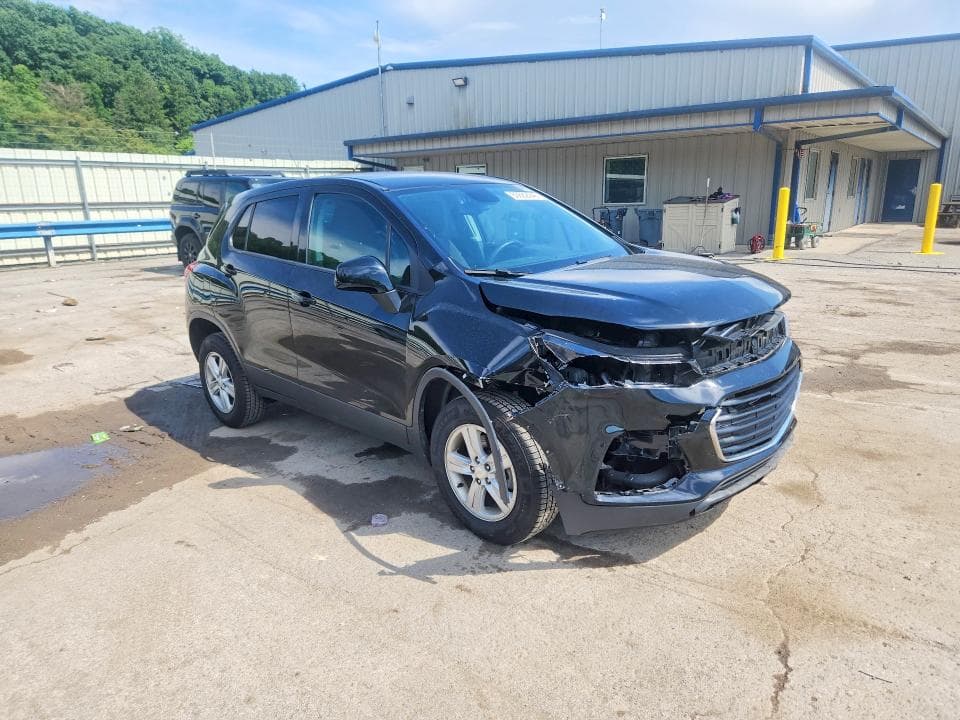 2020 CHEVROLET TRAX LS 4