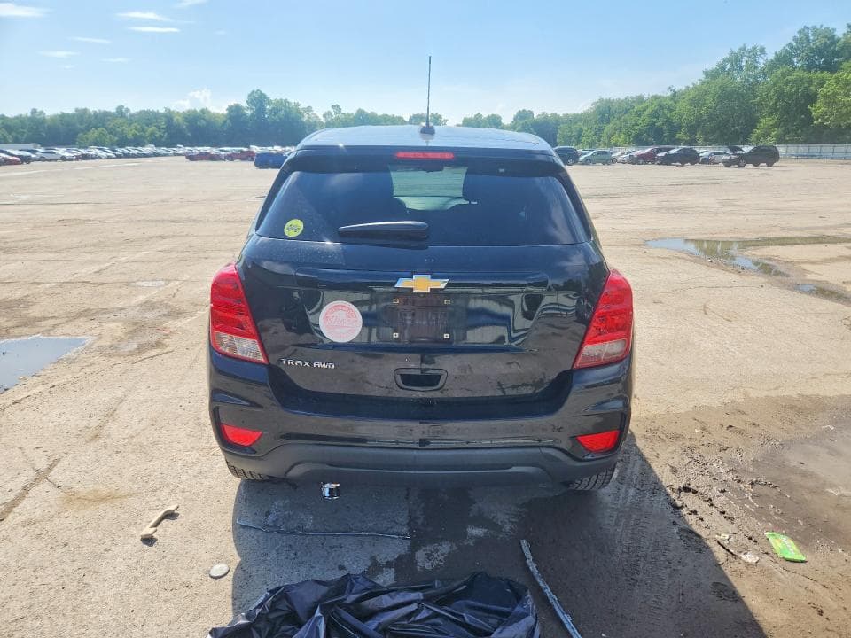 2020 CHEVROLET TRAX LS 6