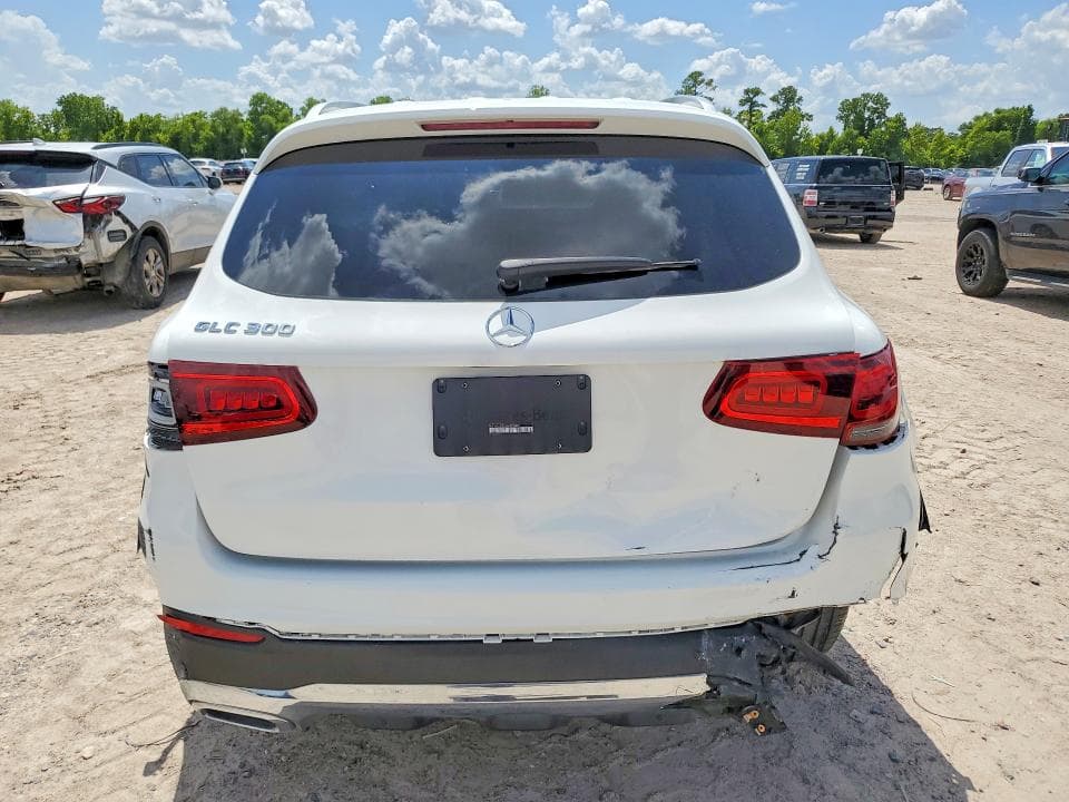 2022 MERCEDES-BENZ GLC 300 300 6