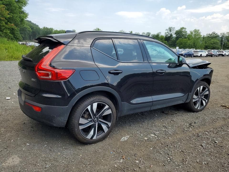 2024 VOLVO XC40 ULTIMATE ULTIMATE 4
