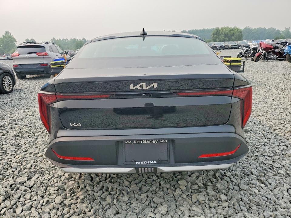 2025 KIA K4 EX 6
