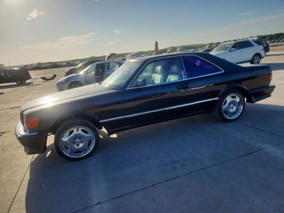 1982 MERCEDES-BENZ 380 SEC