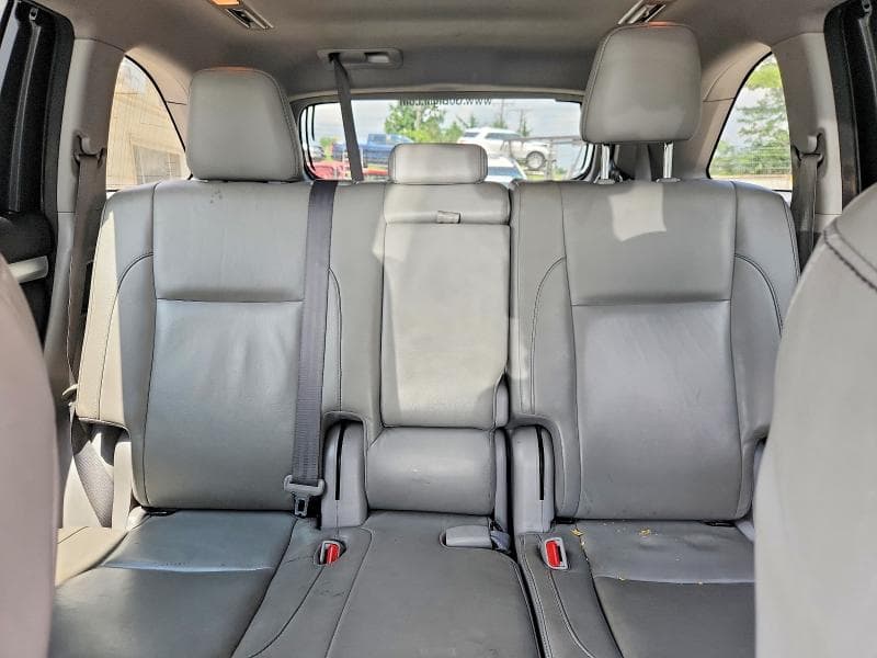 2017 TOYOTA HIGHLANDER XLE 10